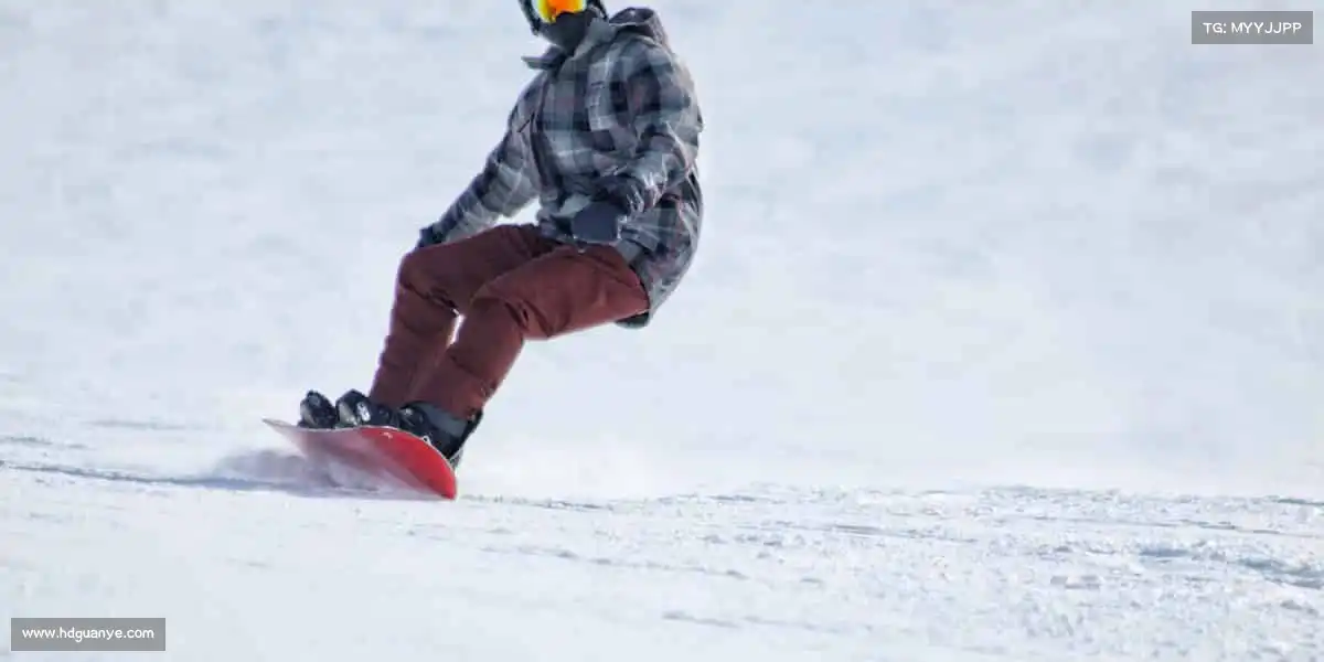 <strong>PG国际</strong>🌟无论输赢，站上赛场就是英雄 —— 体育，因你而闪耀！